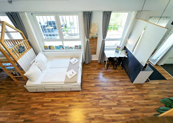 Loft House 170Qm, Central, Own Garden, Parking Lot