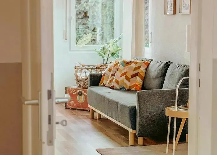 Ferienhaus Schmale Gisela bis zu 6 Personen mit Garten und Parkplätzen